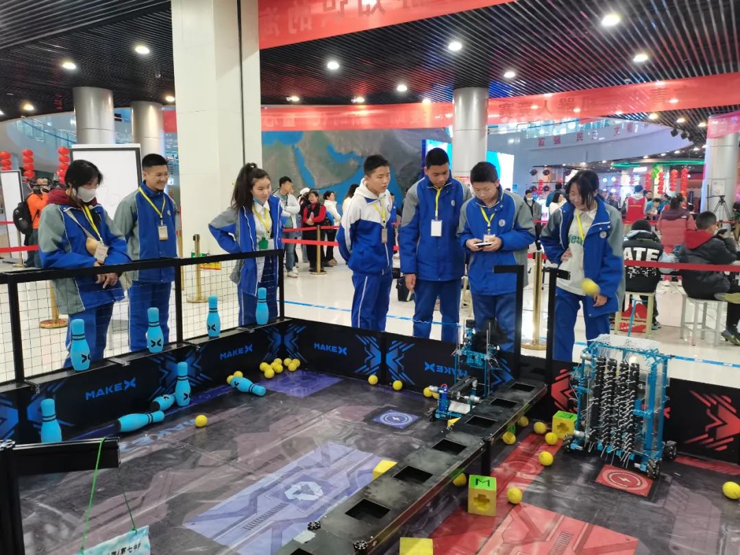 “创新点亮人生，科技引领未来” 第十届石嘴山市青少年机器人竞赛成功举办